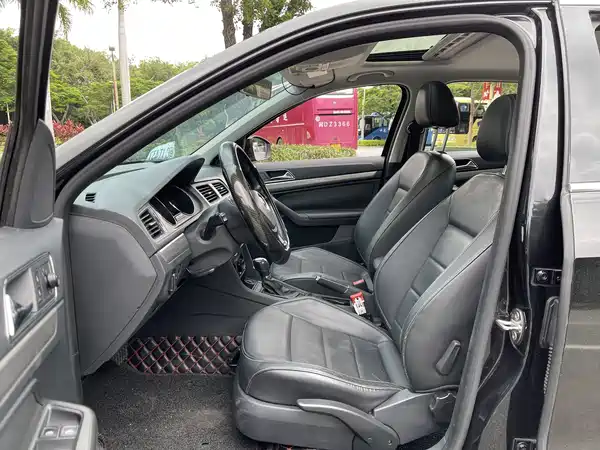 Volkswagen Lavida 2016