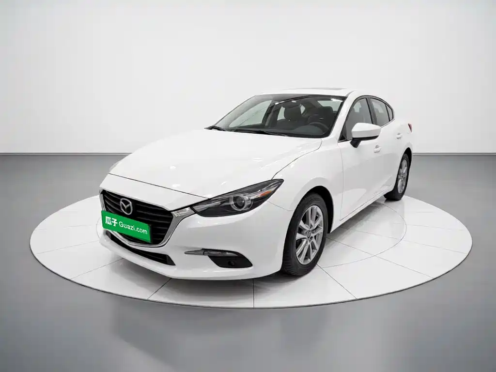 Mazda 3 Axela 2019 — фото 1