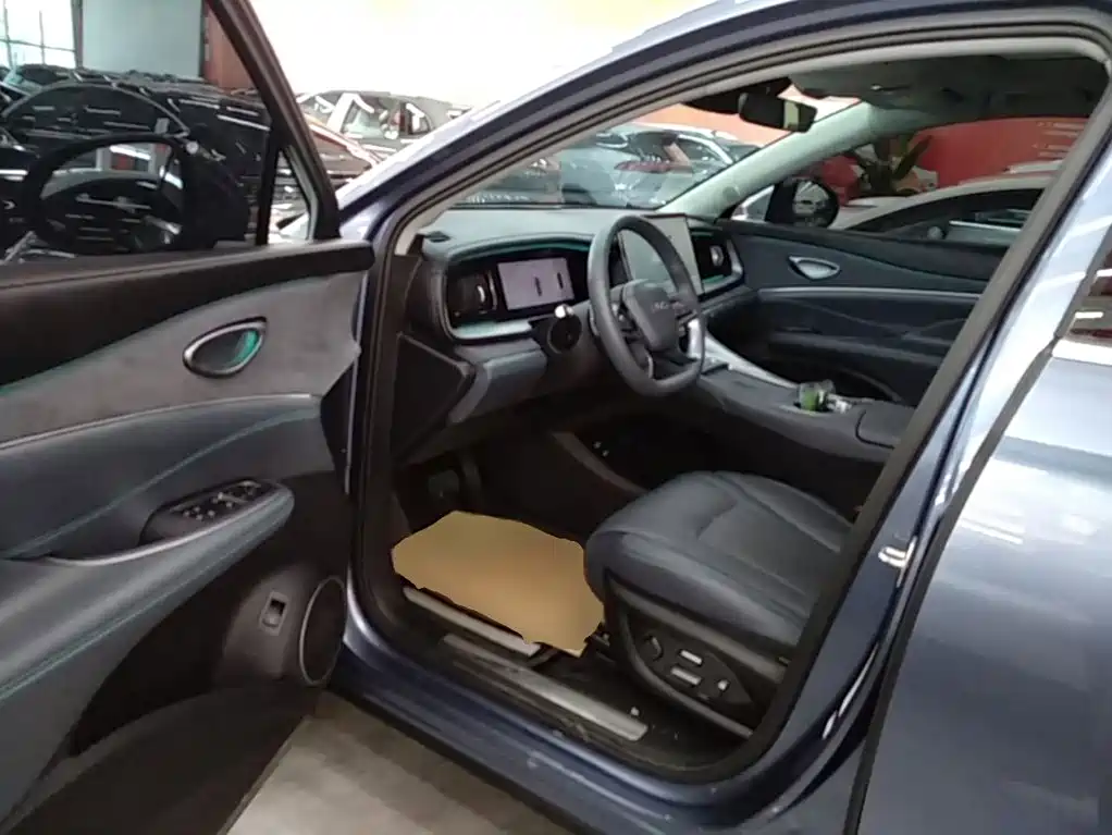 BYD Sealion 07 DM-i 2025 — фото 15