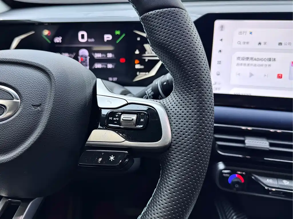 GAC Motor Trumpchi GS3 2024 — фото 20