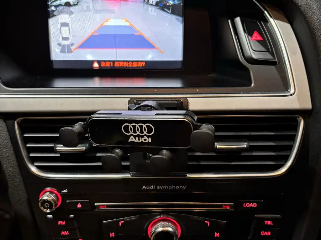 Audi A4L 2016 — фото 14