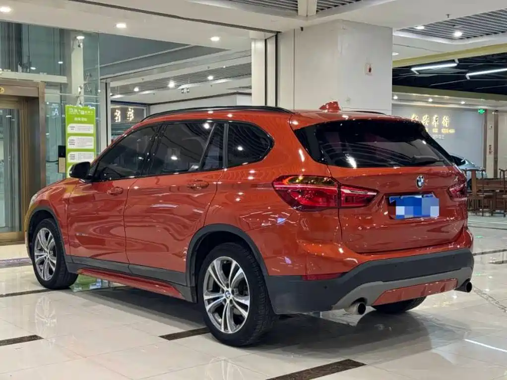BMW X1 2017 — фото 9