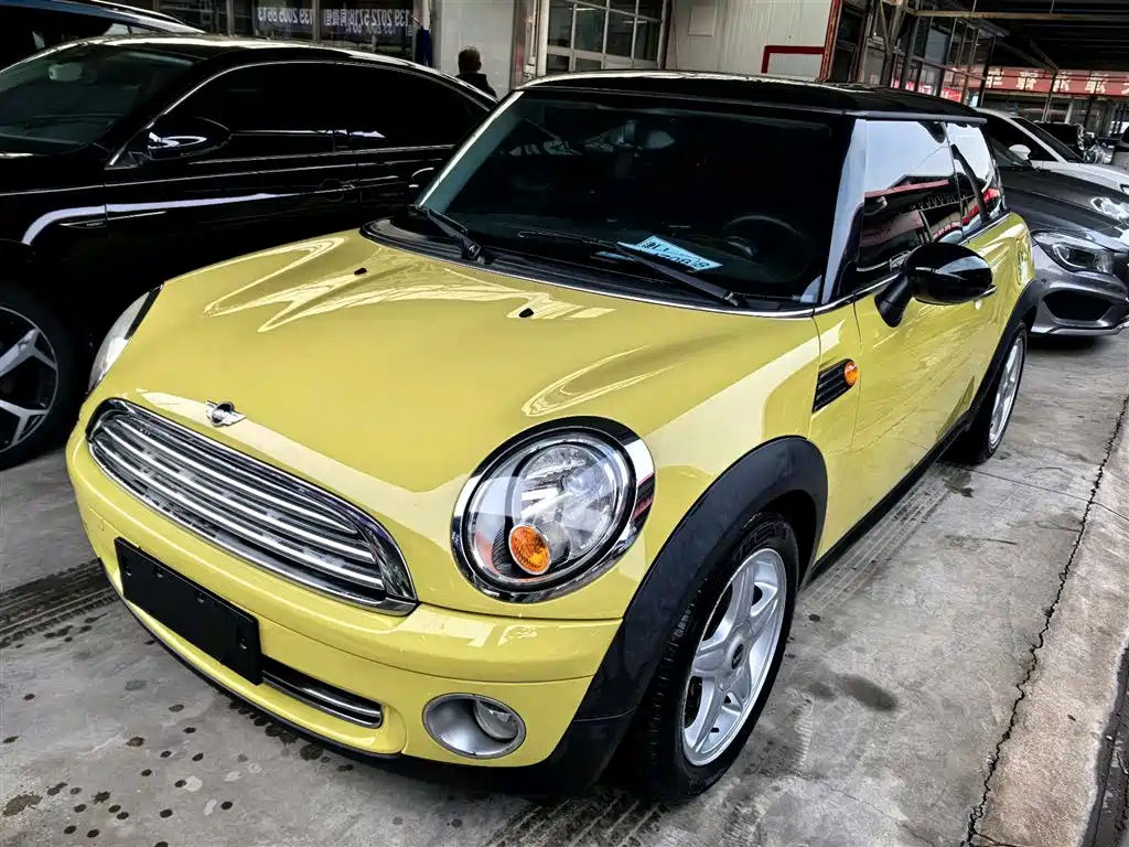 MINI Mini 2010