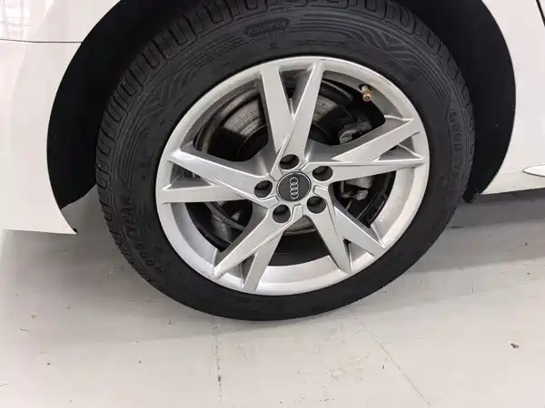 Audi A4L 2018