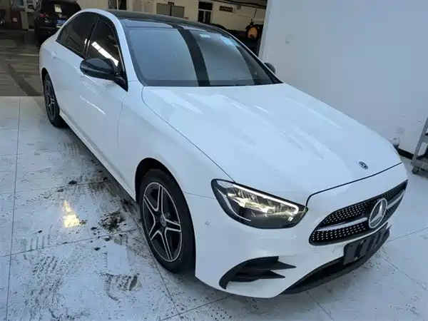 Mercedes-Benz E-Class 2021