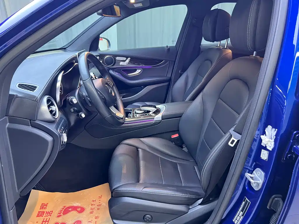 Mercedes-Benz GLC 2019 — фото 11