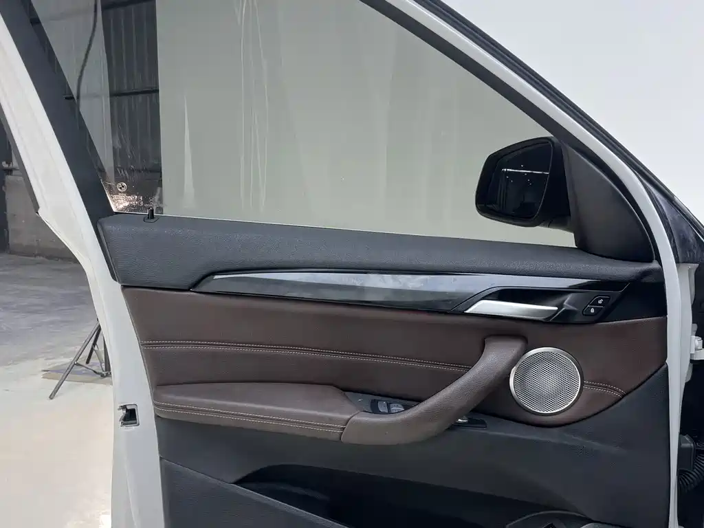 BMW X1 2023 — фото 16