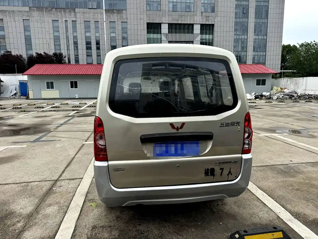 Wuling Rongguang 2014 — фото 4