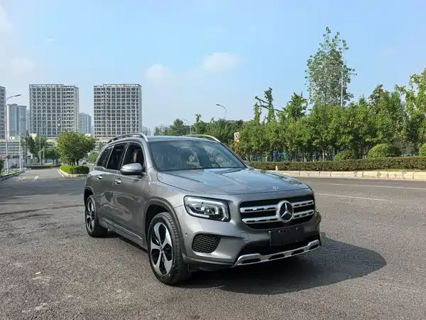 Mercedes-Benz GLB 2021