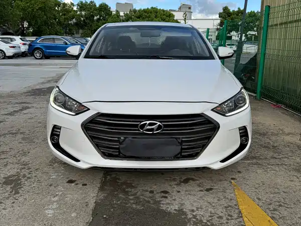 Hyundai Celesta 2018