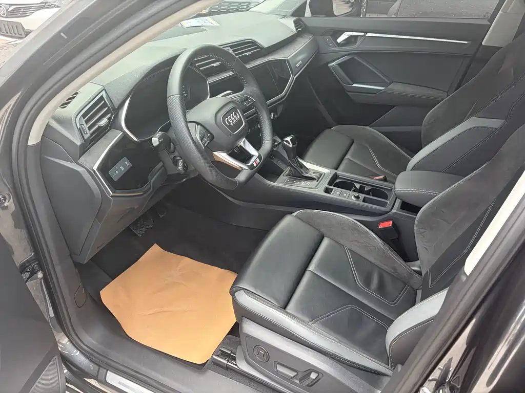 Audi Q3 Sportback 2022 — фото 5