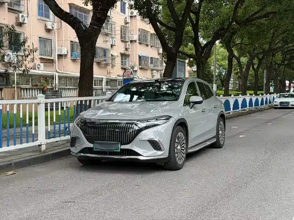 Mercedes-Benz Maybach EQS 2026