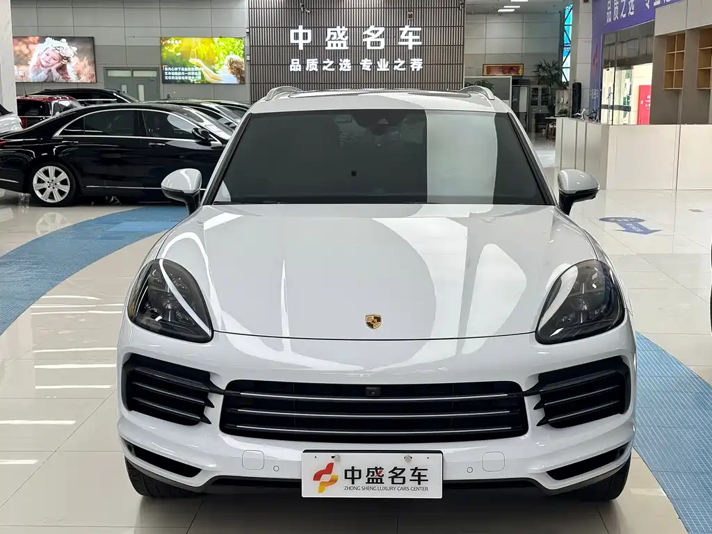 Porsche Cayenne 2022 — фото 2