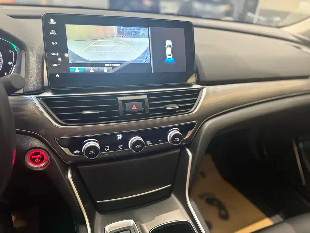 Honda Accord 2022 — фото 10