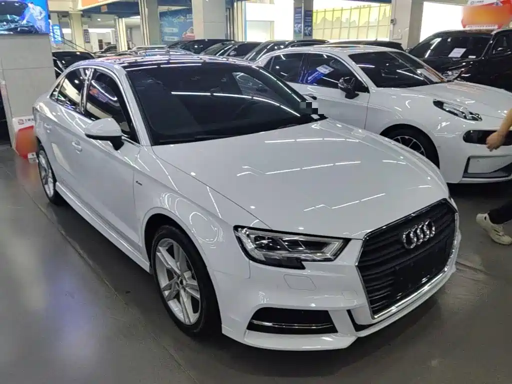 Audi A3 2020 — фото 4