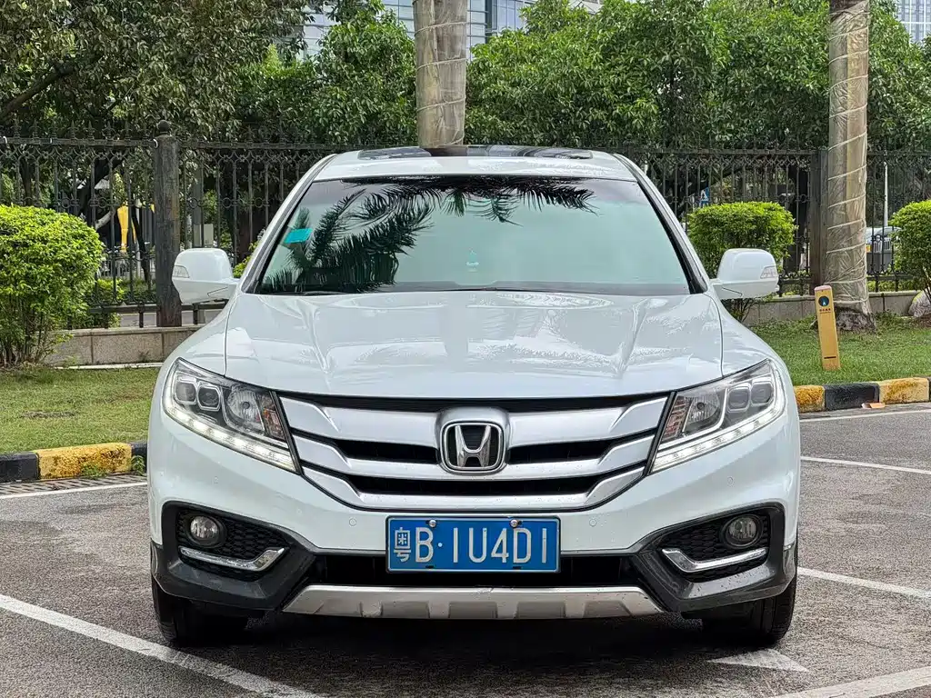 Honda Crosstour 2015 — фото 2