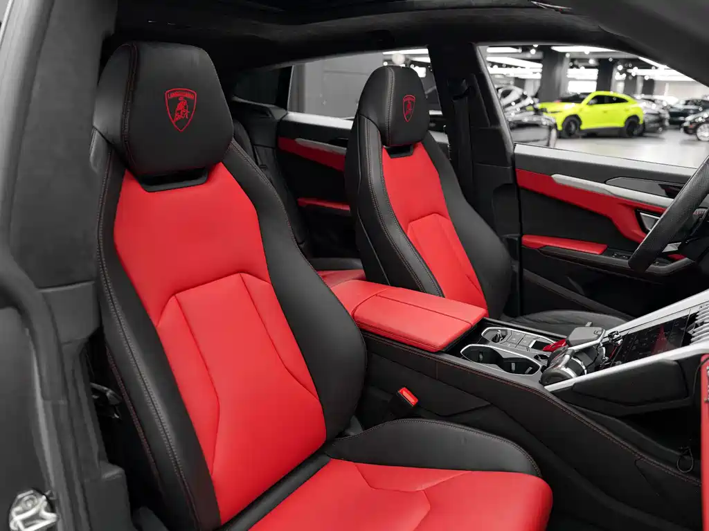 Lamborghini Urus 2021 — фото 13