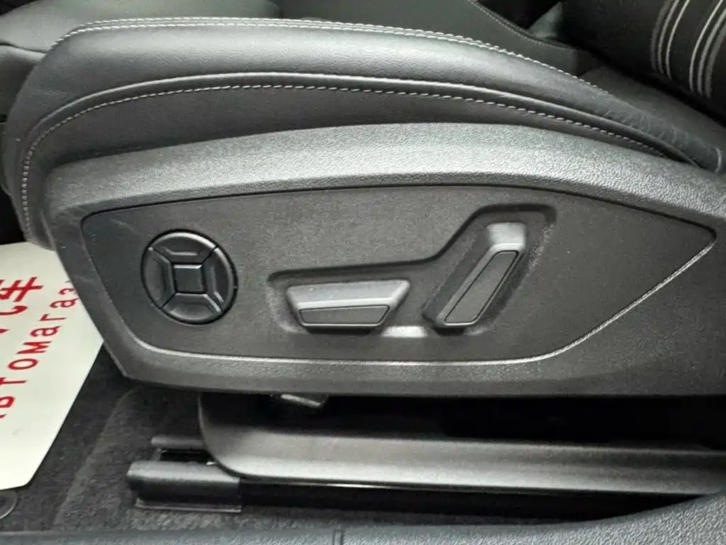 Audi A3 2023 — фото 15