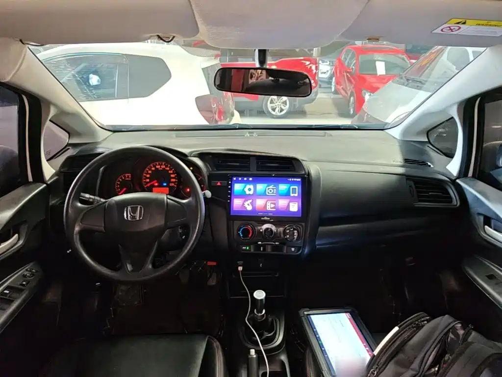 Honda Fit 2019 — фото 10