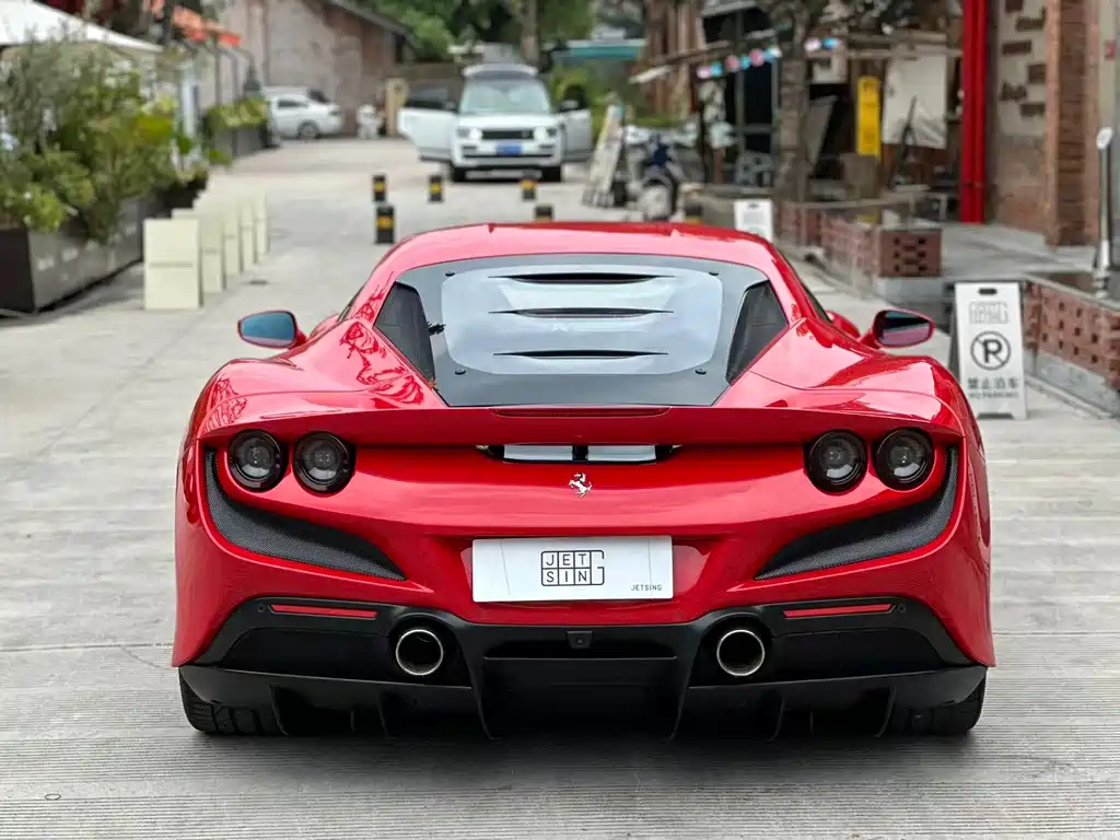 Ferrari F8 2022 — фото 3