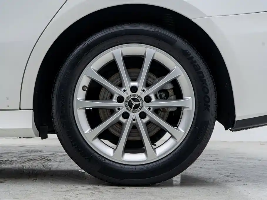 Mercedes-Benz A-Class 2021 — фото 17