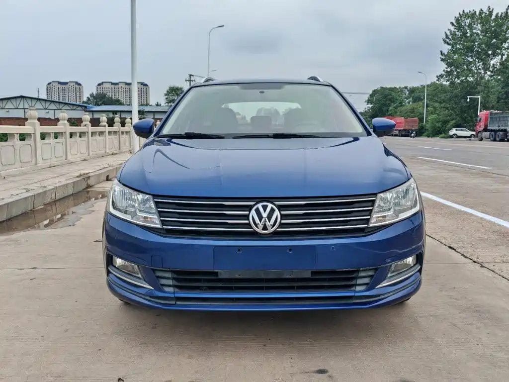 Volkswagen Gran Lavida 2015
