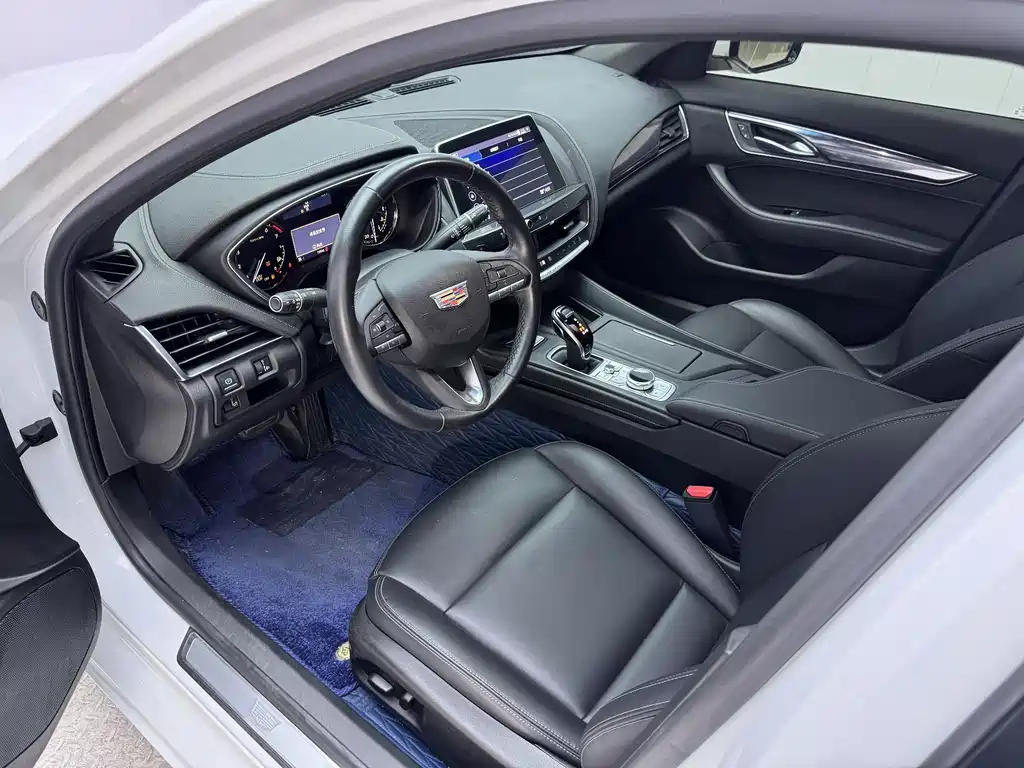 Cadillac CT5 2020 — фото 11