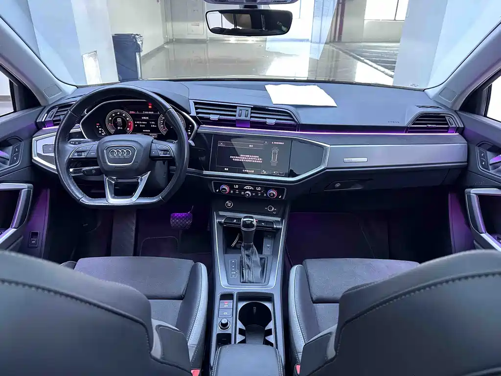 Audi Q3 2023 — фото 19