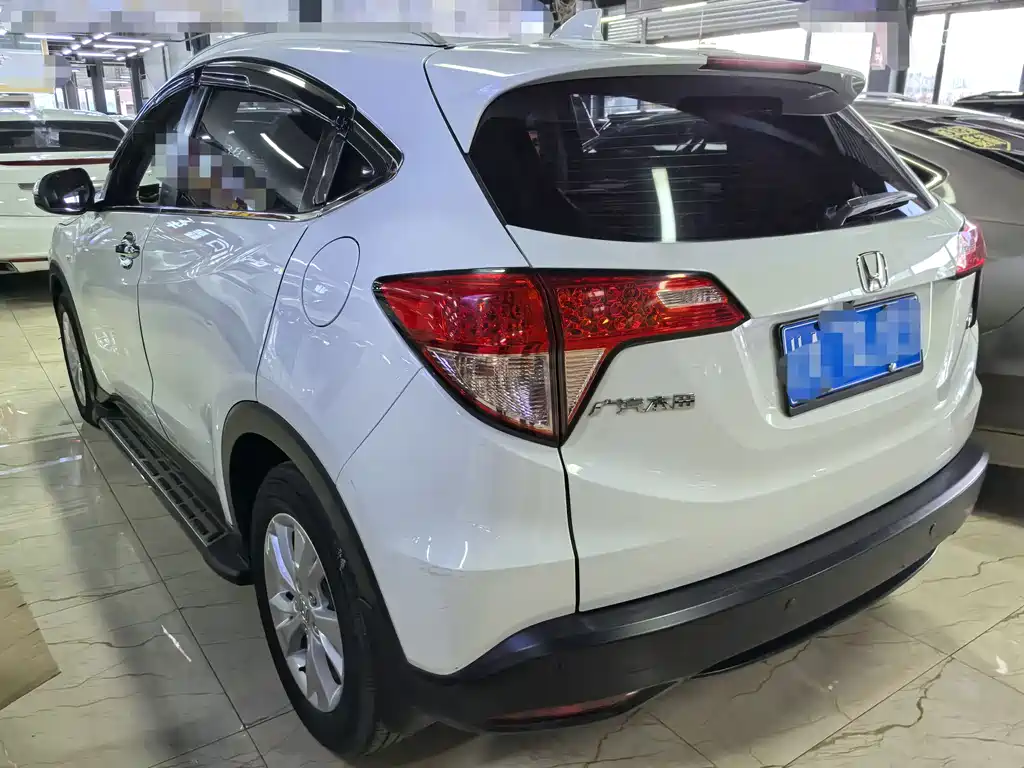 Honda Vezel 2018 — фото 4