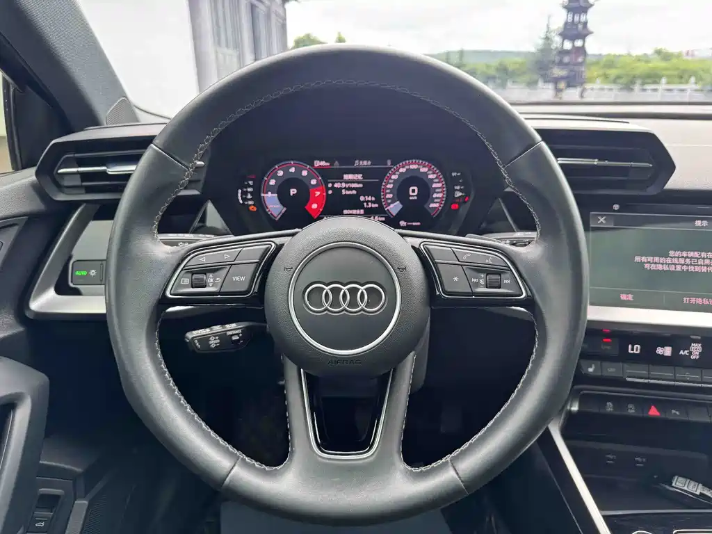 Audi A3 2022 — фото 15
