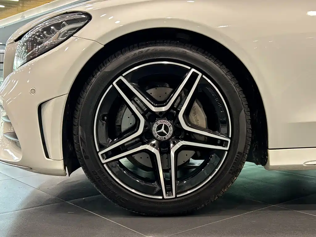 Mercedes-Benz C-Class 2019 — фото 25