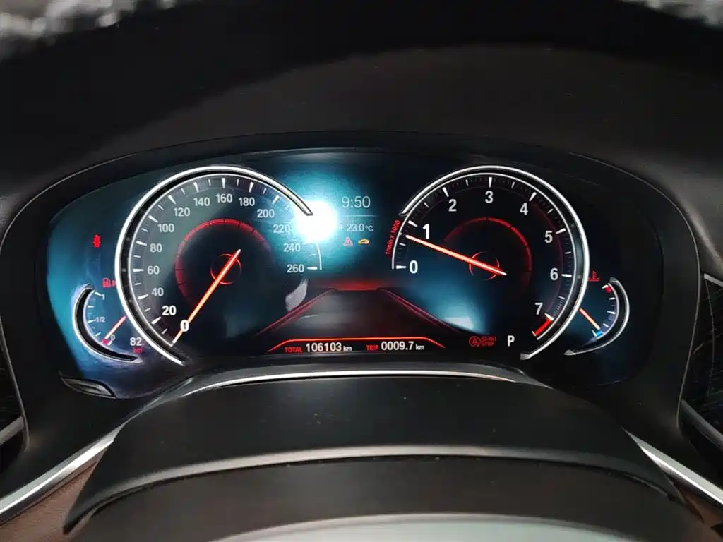 BMW 7 Series 2018 — фото 12