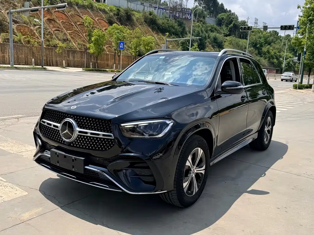 Mercedes-Benz GLE 2023 — фото 1