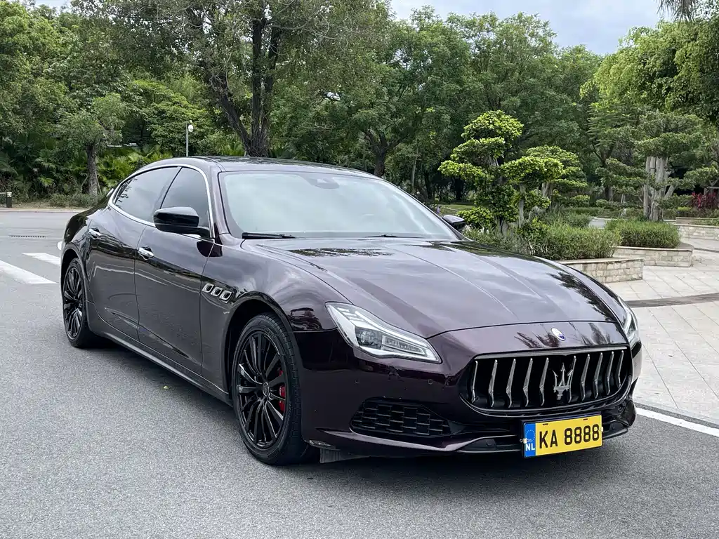 Maserati Quattroporte 2019 — фото 3