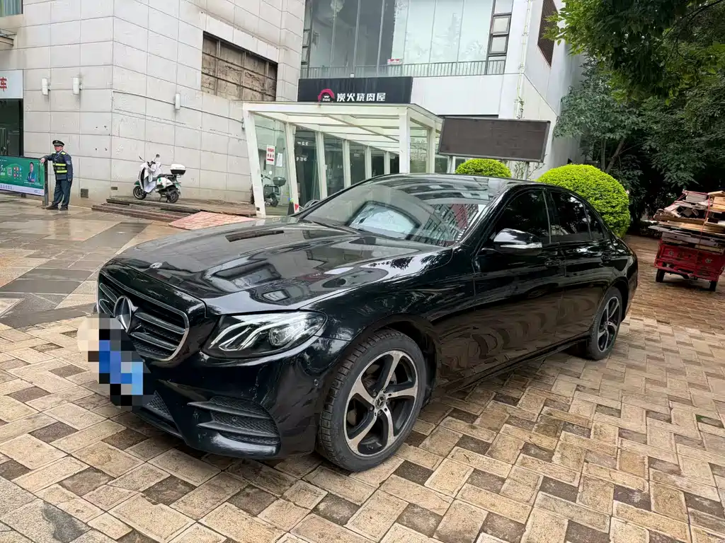 Mercedes-Benz E-Class 2018 — фото 1