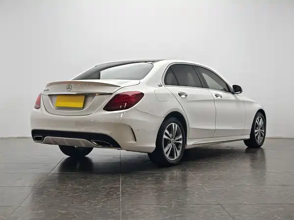 Mercedes-Benz C-Class 2018