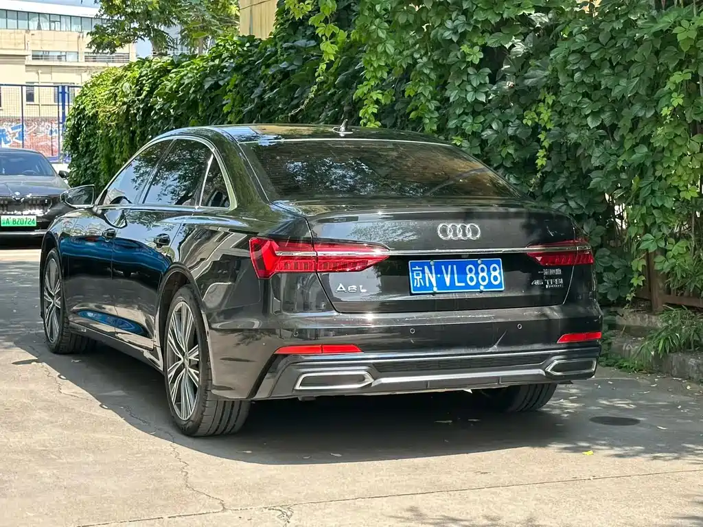 Audi A6L 2021