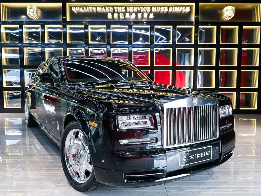 Rolls-Royce Phantom 2014 — фото 3