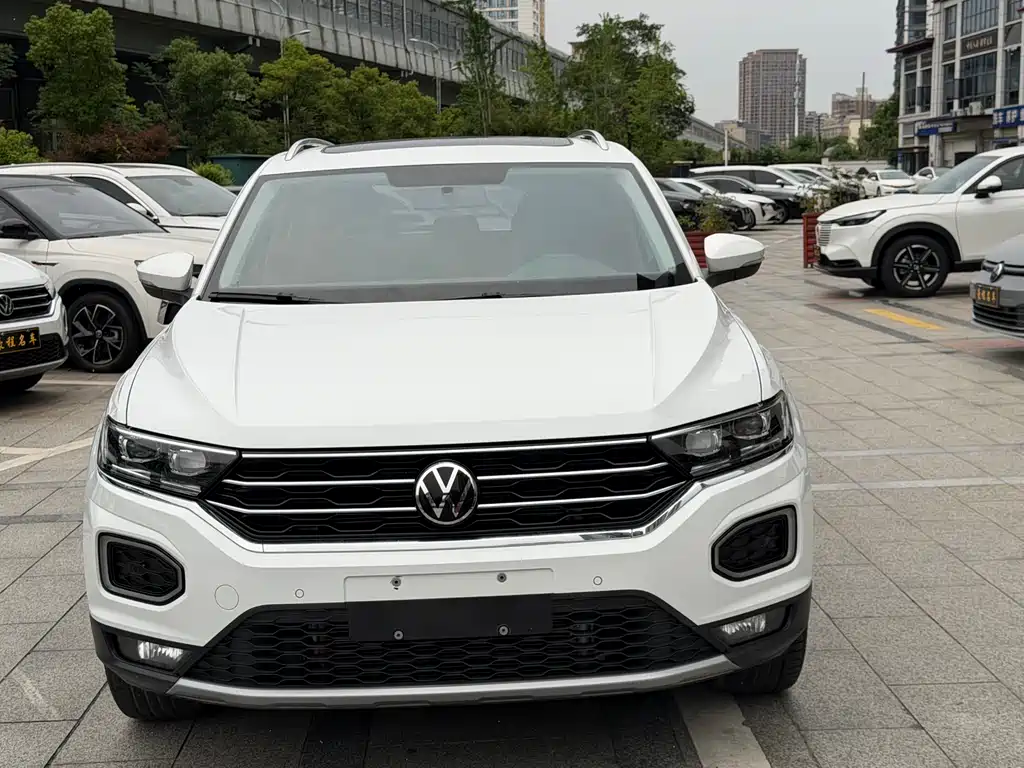 Volkswagen T-Roc 2022 — фото 2