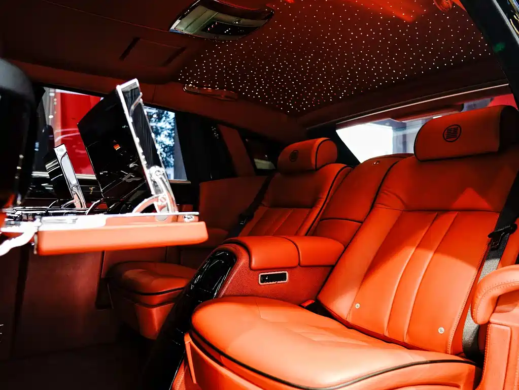 Rolls-Royce Phantom 2014 — фото 20