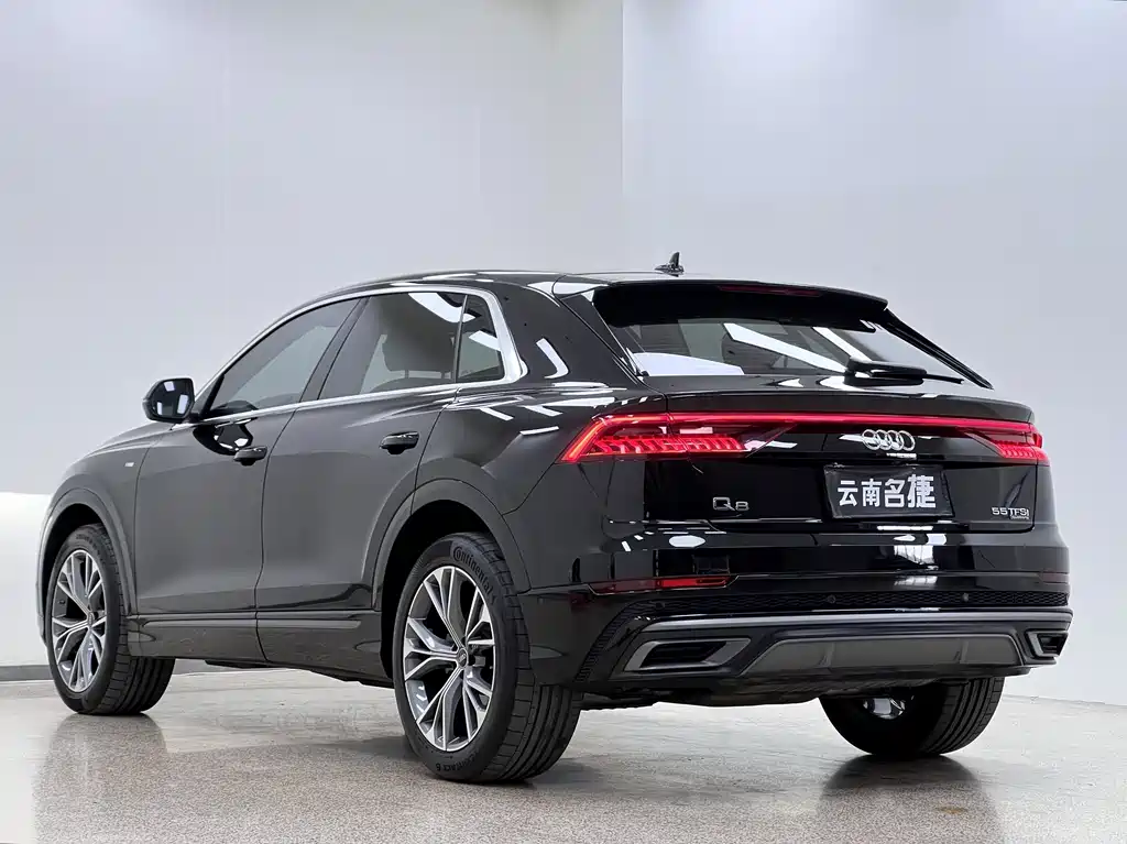 Audi Q8 2021 — фото 5