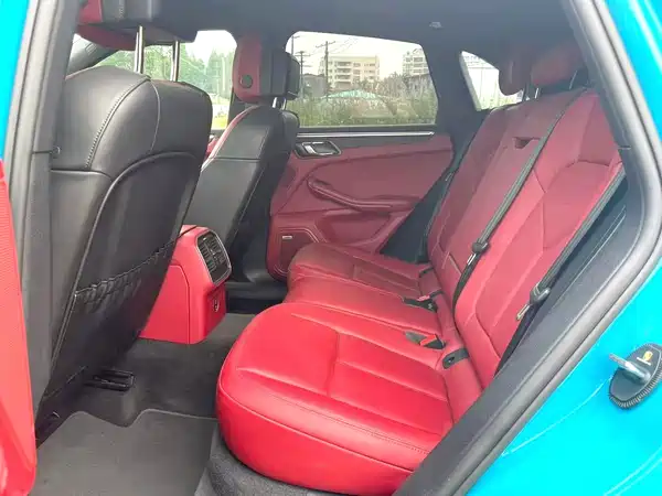 Porsche Macan 2023