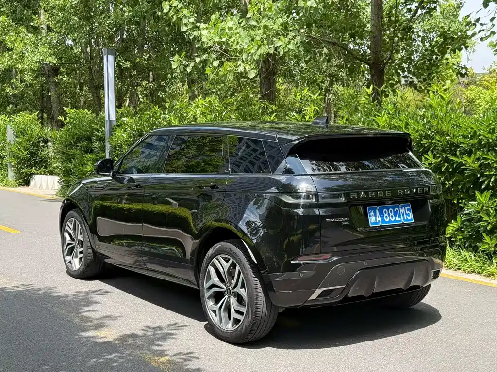 Land Rover Evoque 2022 — фото 3