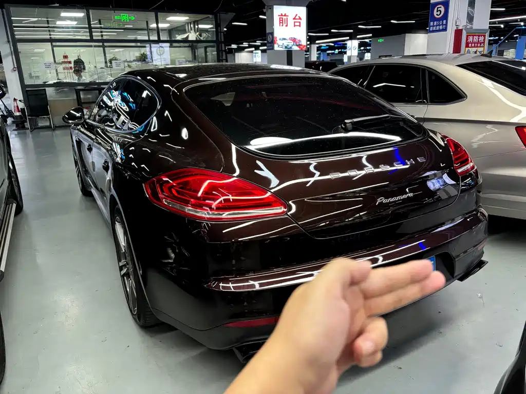 Porsche Panamera 2016 — фото 7