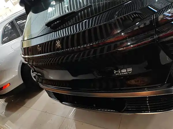 Hongqi HS3 PHEV 2026