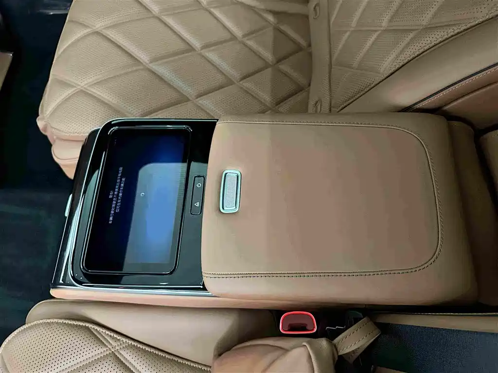 Mercedes-Benz Maybach S-Class 2023 — фото 14