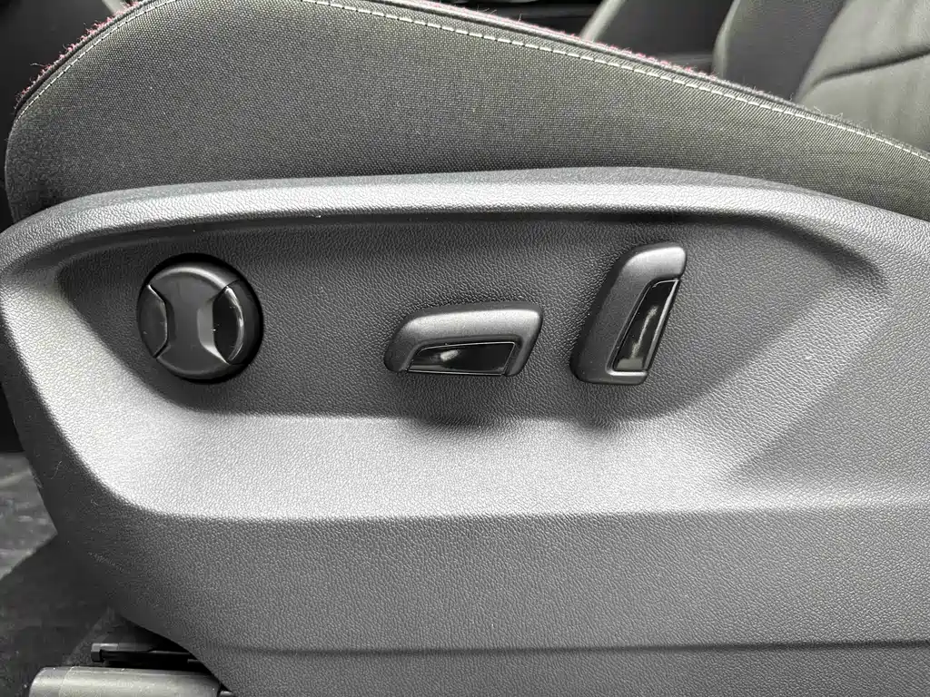 Volkswagen Tayron 2022 — фото 11