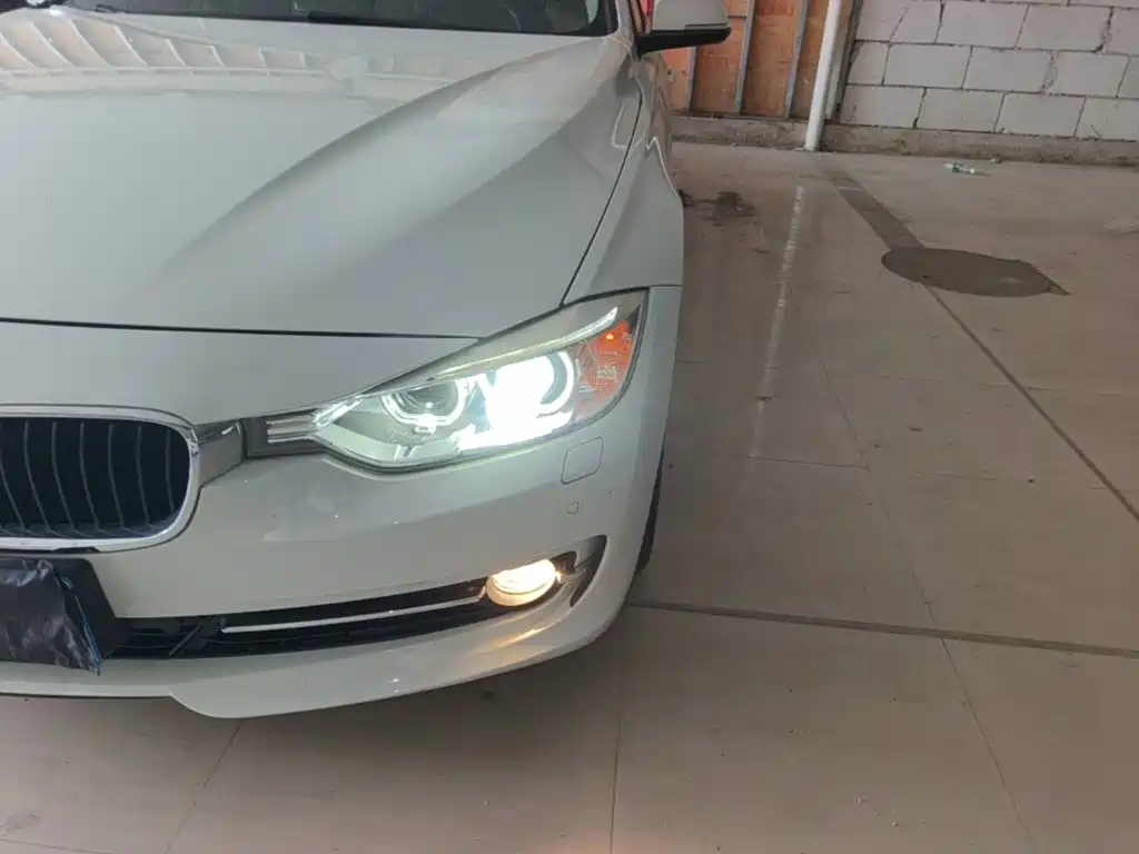 BMW 3 Series 2014 — фото 24