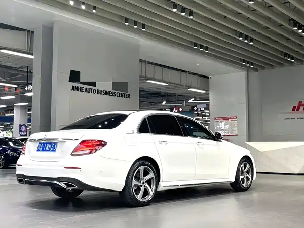 Mercedes-Benz E-Class 2019