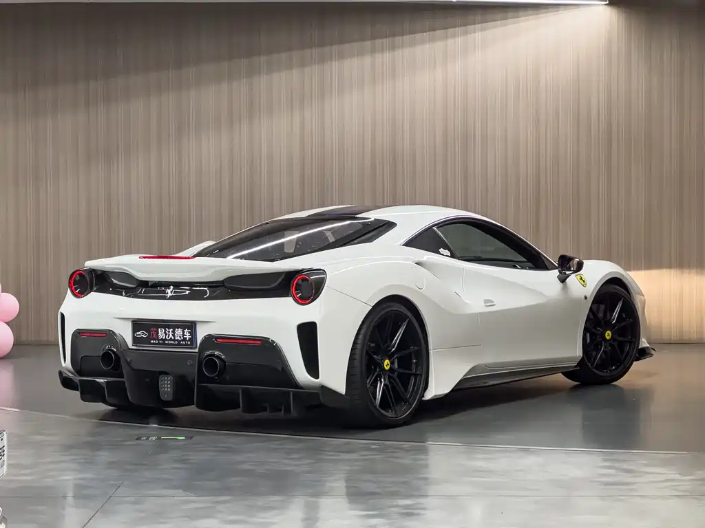 Ferrari 488 2016 — фото 6